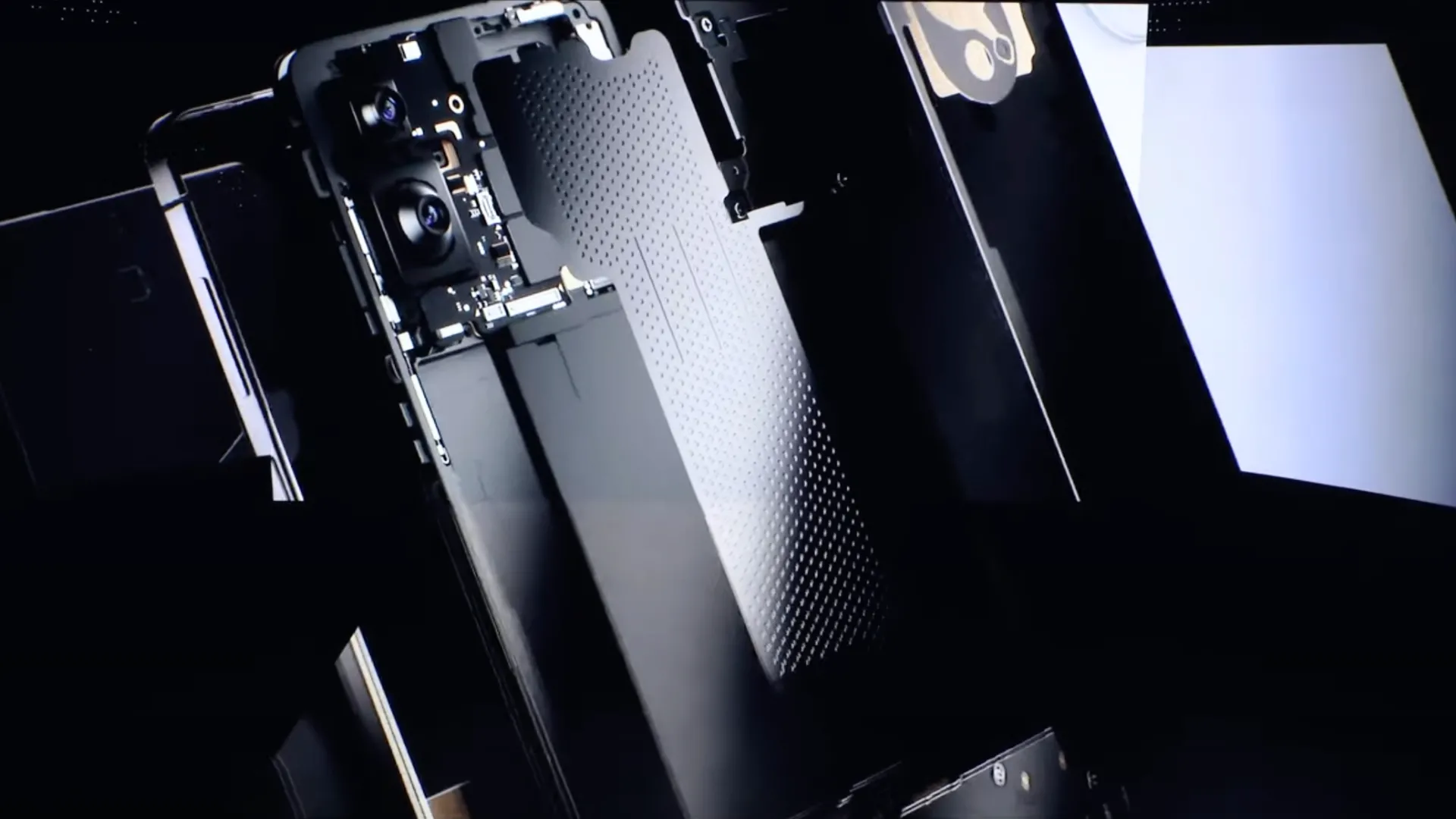 Cấu trúc nội bộ của Galaxy S25 Edge, cho thấy sự tối ưu không gian.