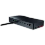 Cổng kết nối Thunderbolt 5 màu bạc nổi bật trên nền trắng, thể hiện tốc độ và khả năng truyền tải dữ liệu cao của công nghệ mới.