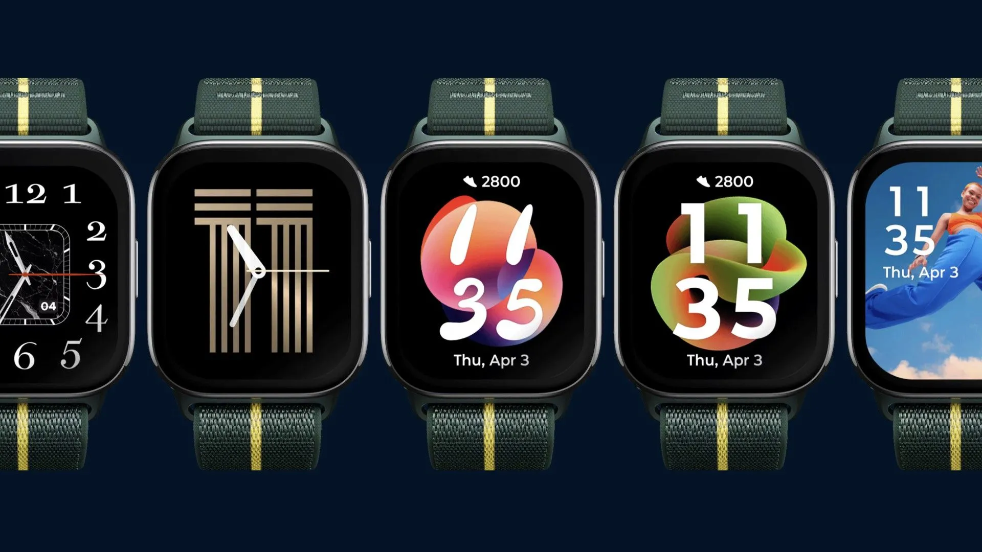 Đồng hồ thông minh Motorola Moto Watch Fit hiển thị giao diện tập luyện