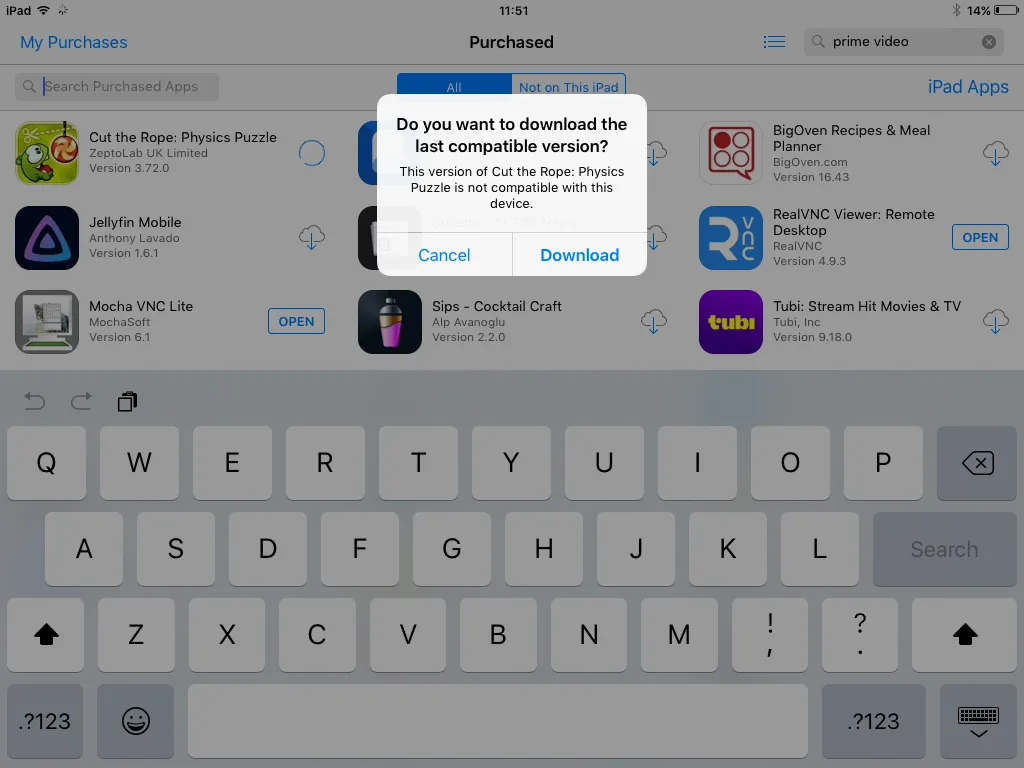 Hộp thoại trong App Store trên iPad 2 hỏi người dùng có muốn tải phiên bản ứng dụng tương thích cuối cùng để chơi game cũ.