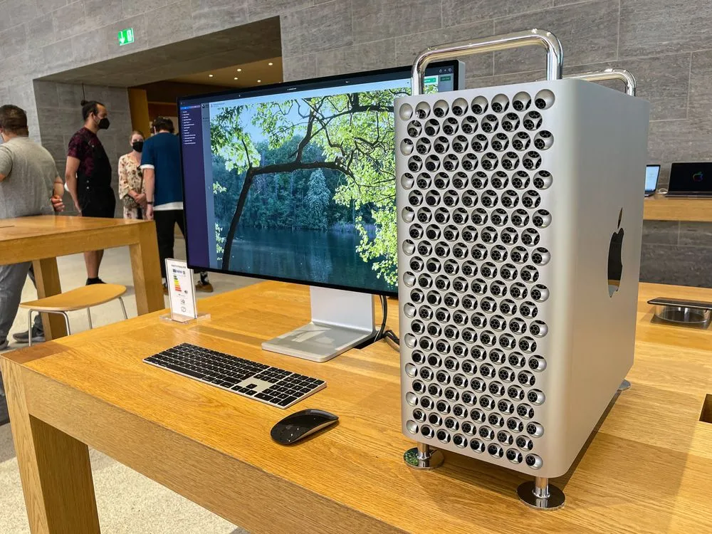 Mac Pro 2019 phiên bản &quot;máy bào pho mát&quot; của Apple