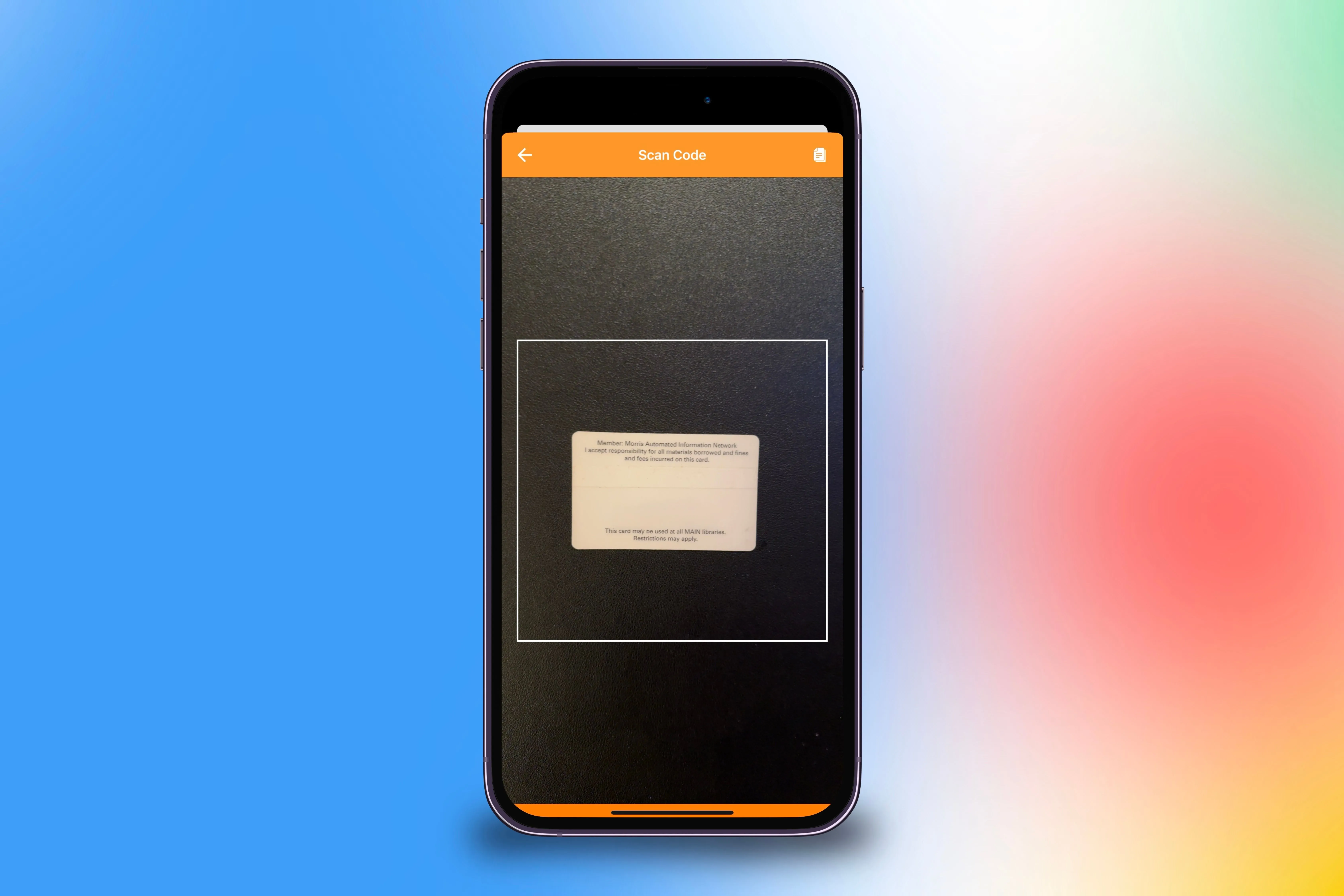 Quét mã vạch của thẻ thư viện vật lý vào ứng dụng Pass2U để số hóa trên iPhone với nền màu sắc.