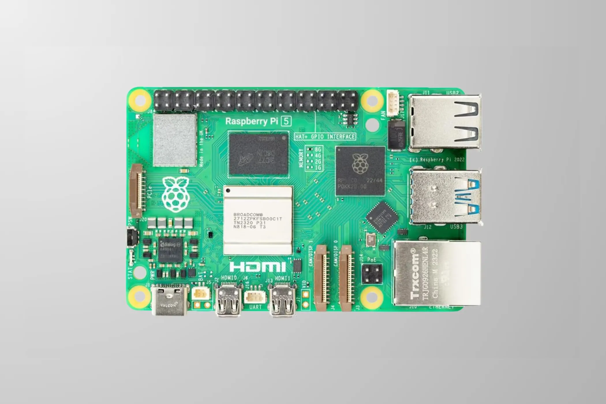 Raspberry Pi 5 với các thành phần chính trên nền xám