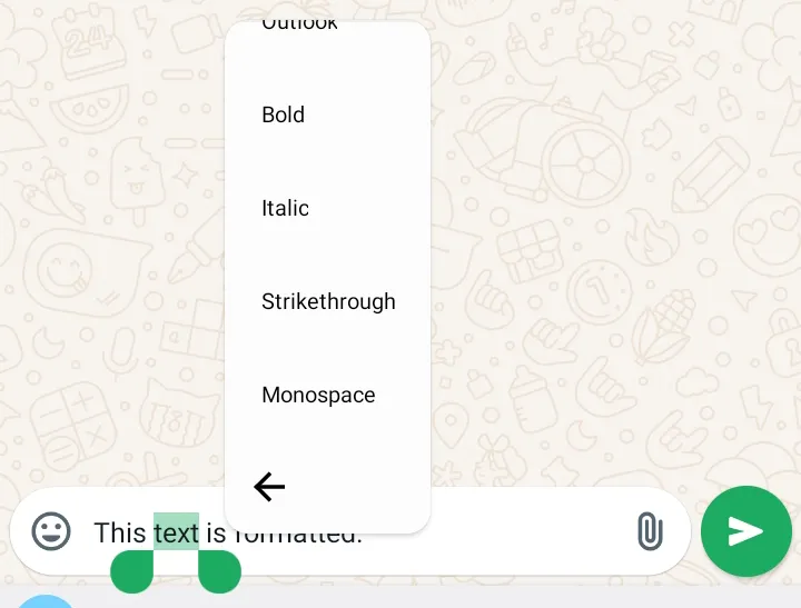 Tin nhắn WhatsApp được chọn để hiển thị các tùy chọn định dạng dễ dàng