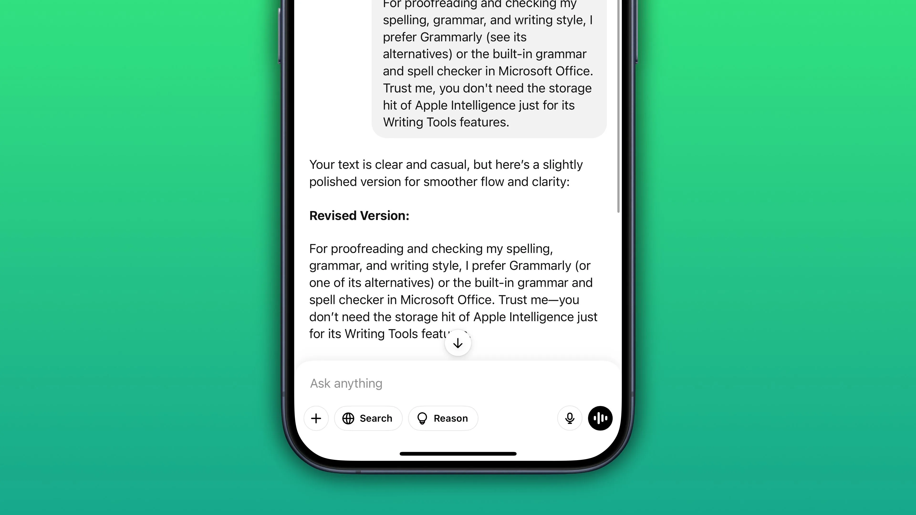 Ứng dụng ChatGPT của OpenAI trên iPhone, hiển thị khả năng kiểm tra ngữ pháp và chính tả.